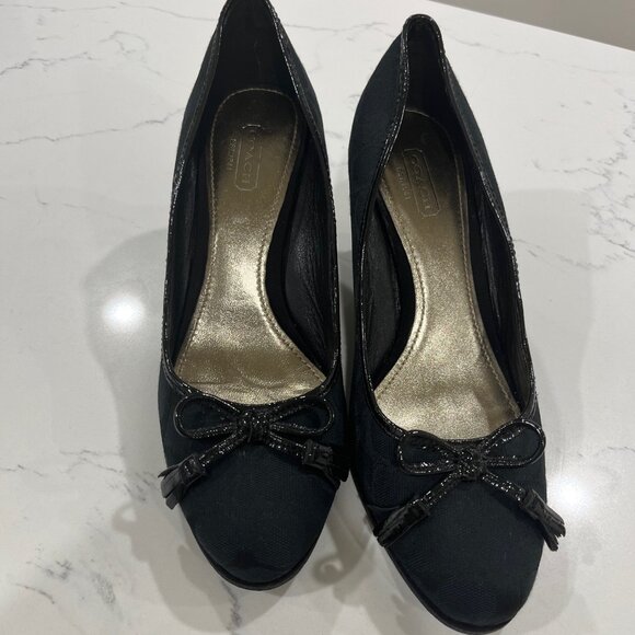 Coach wedges Size 8.5 - Picture 1 of 12